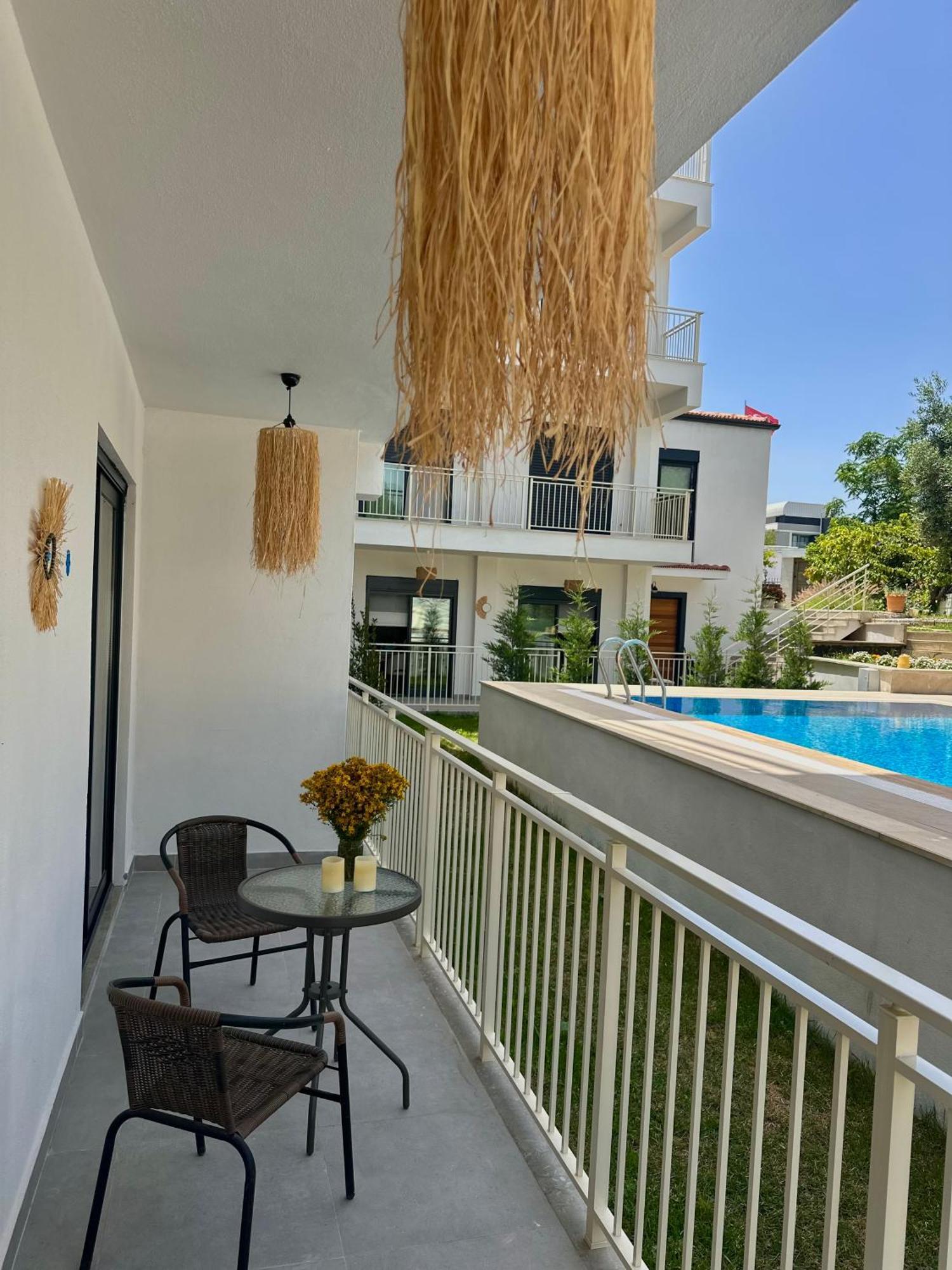 Oregano Suites Side Exteriér fotografie