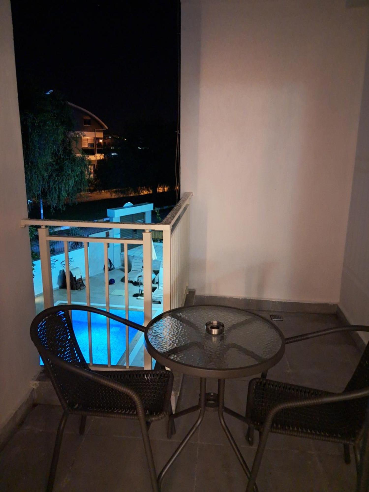 Oregano Suites Side Exteriér fotografie